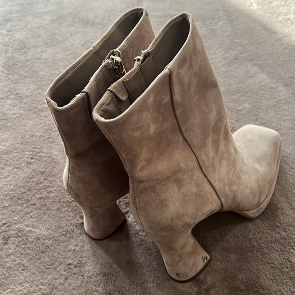 Sam Edelman Jaye Booties - Picture 6 of 8